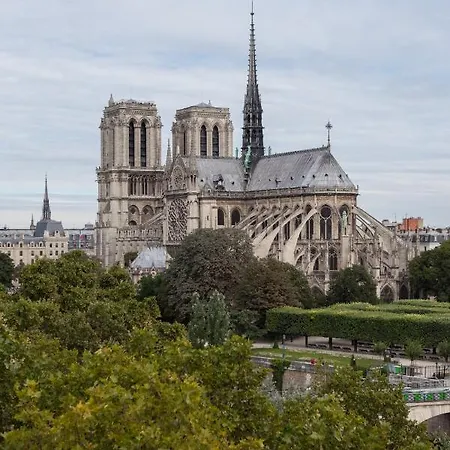 Quai De La Tournelle Ii By Onefinestay Paris
